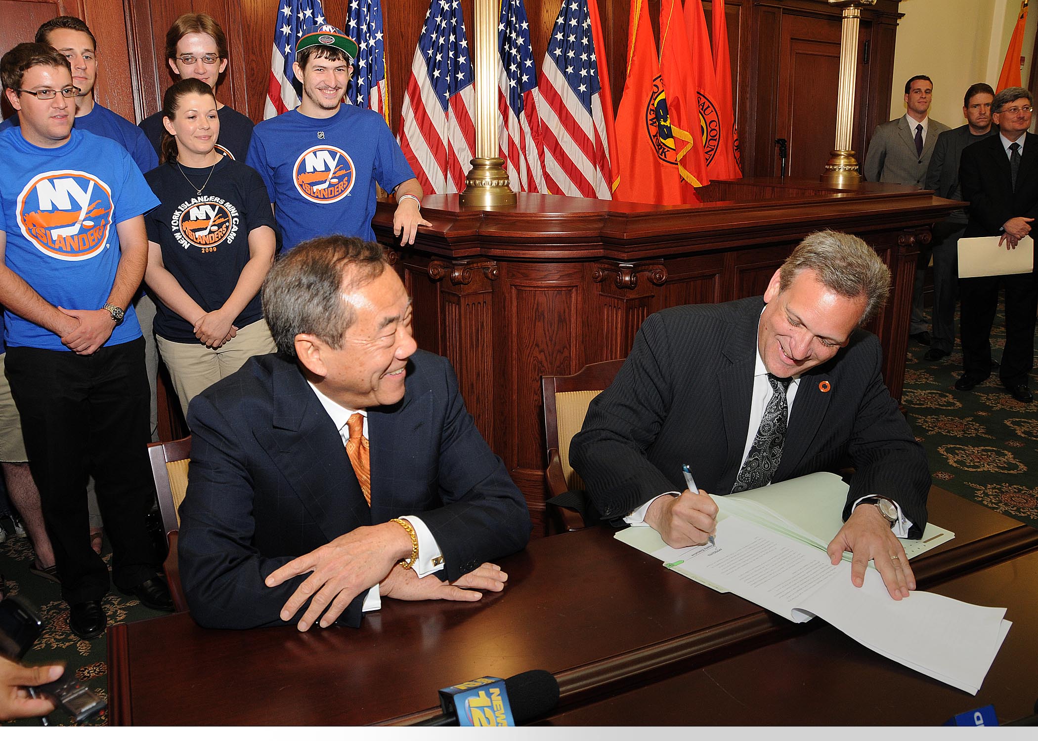 Mangano signs public referendum