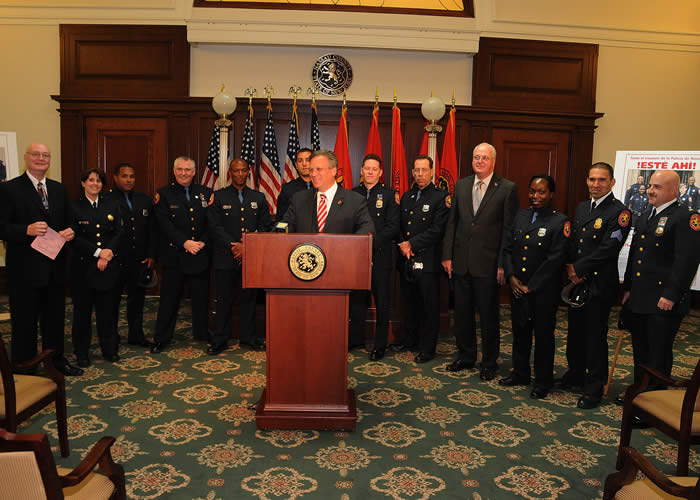 Ed Mangano and Nassau police officers