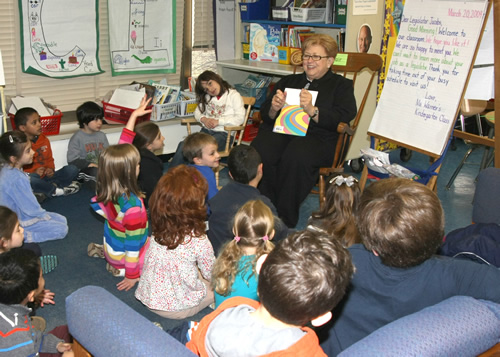Legislator Jacobs Reads Her Favorite Book to Baylis Children