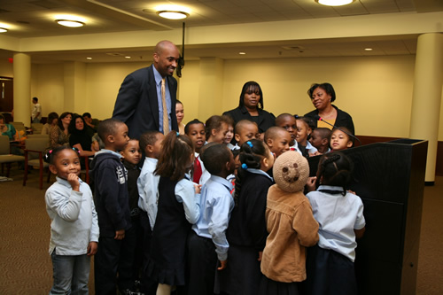 Toddlers Share School Motto With Legislator Abrahams and Legislature