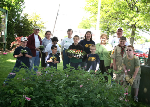 Legislator Jacobs Helps With Memorial Park Annual Planting