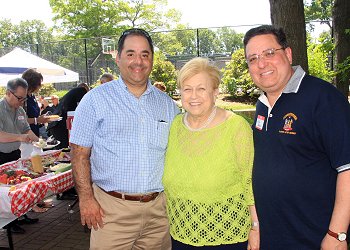 Plainview-Old Bethpage Chamber Annual BBQ in Old Bethpage