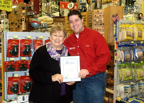 Jacobs Honors Young Retailer of the Year