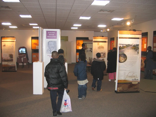 African American Museum visitors