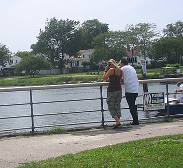 Wantagh Park couple